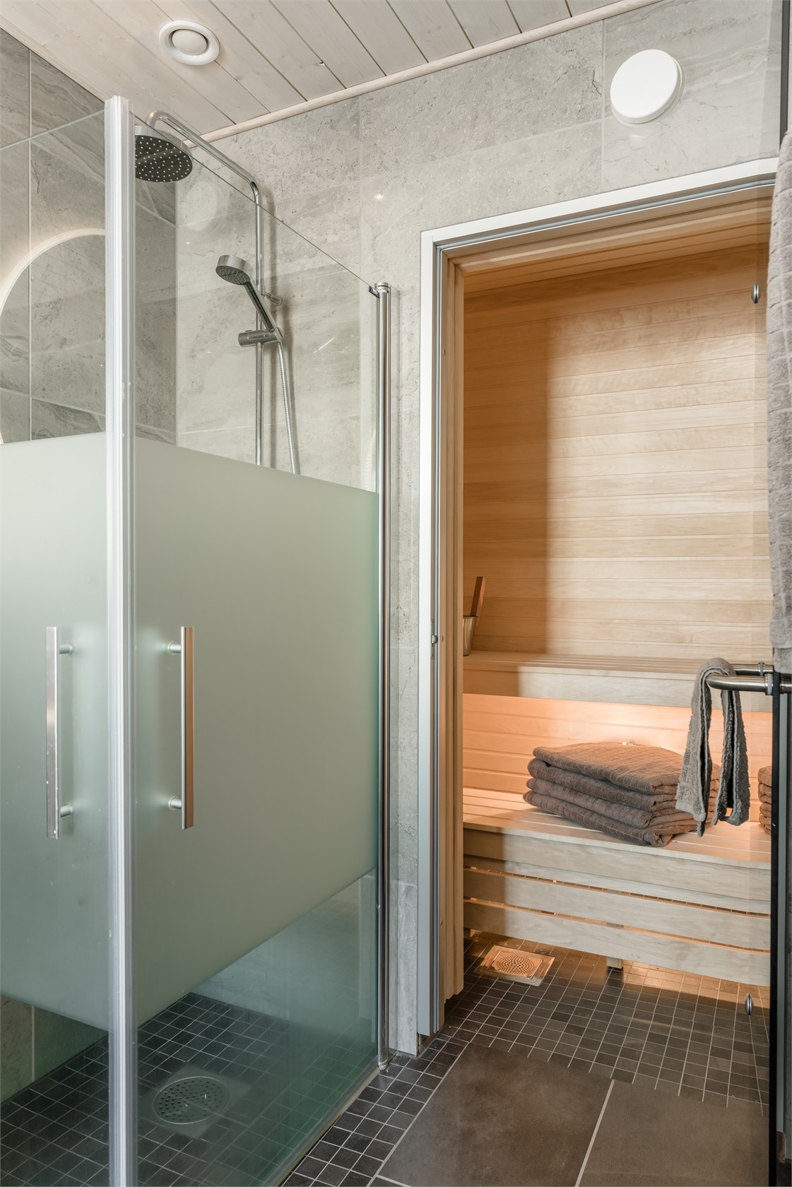 salle de bain avec sauna salle de bain avec sauna