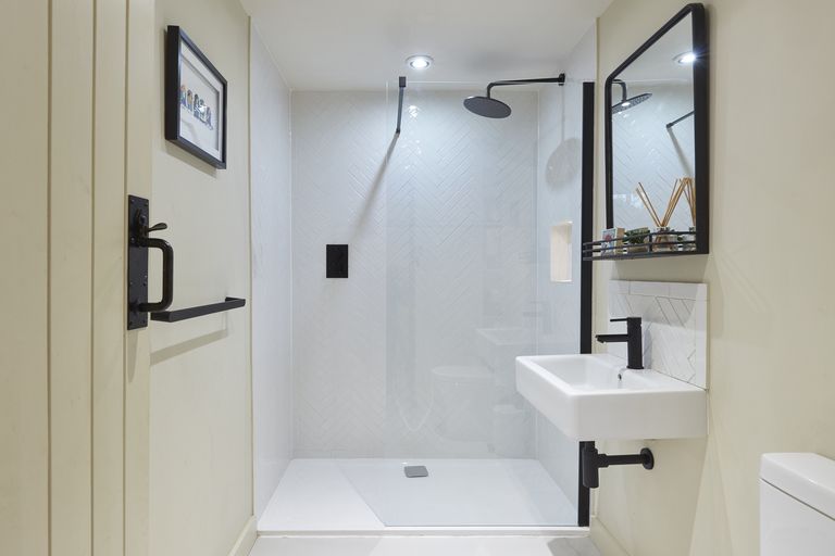 salle d salle d'eau rustique chic