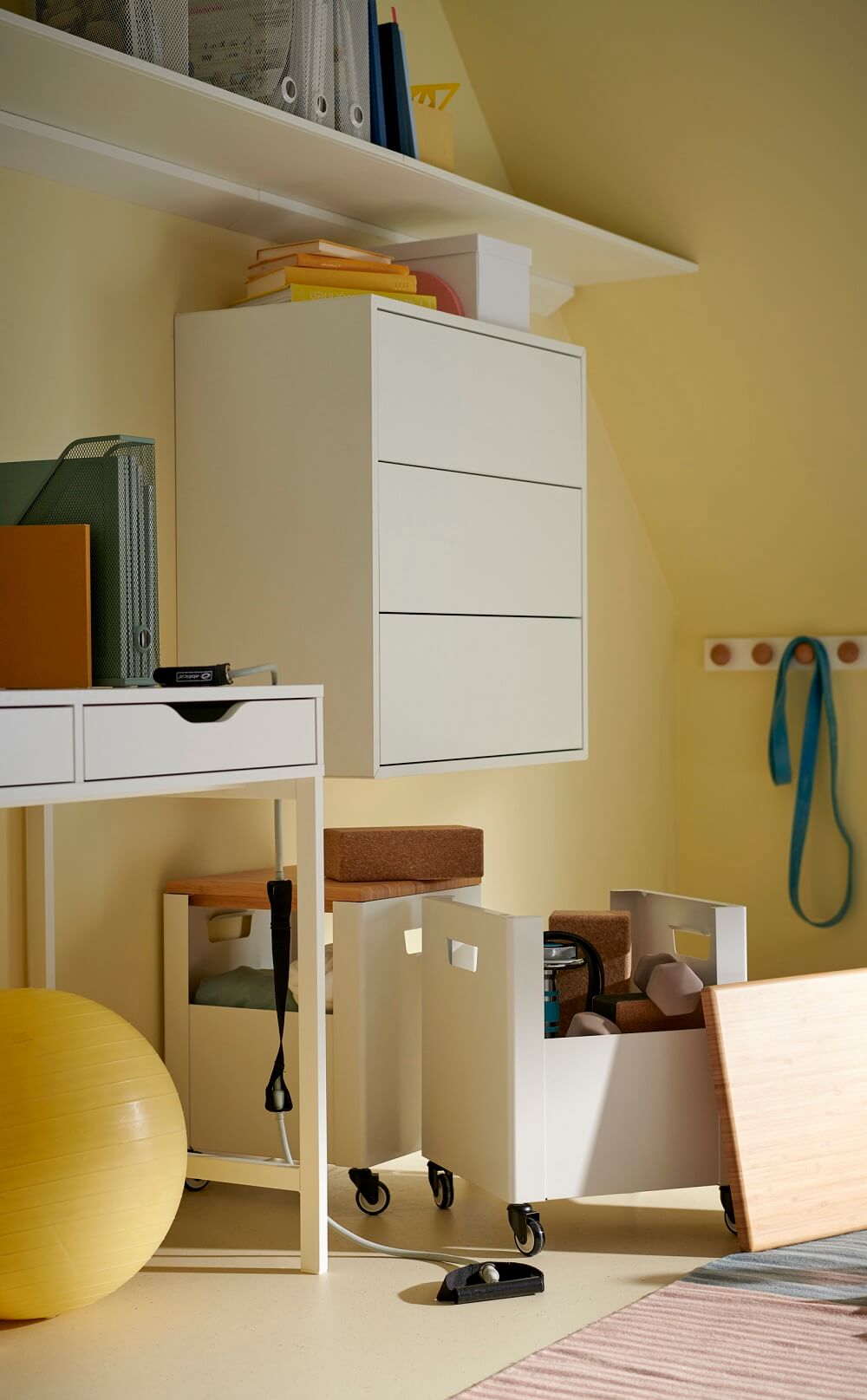 mobilier à roulettes