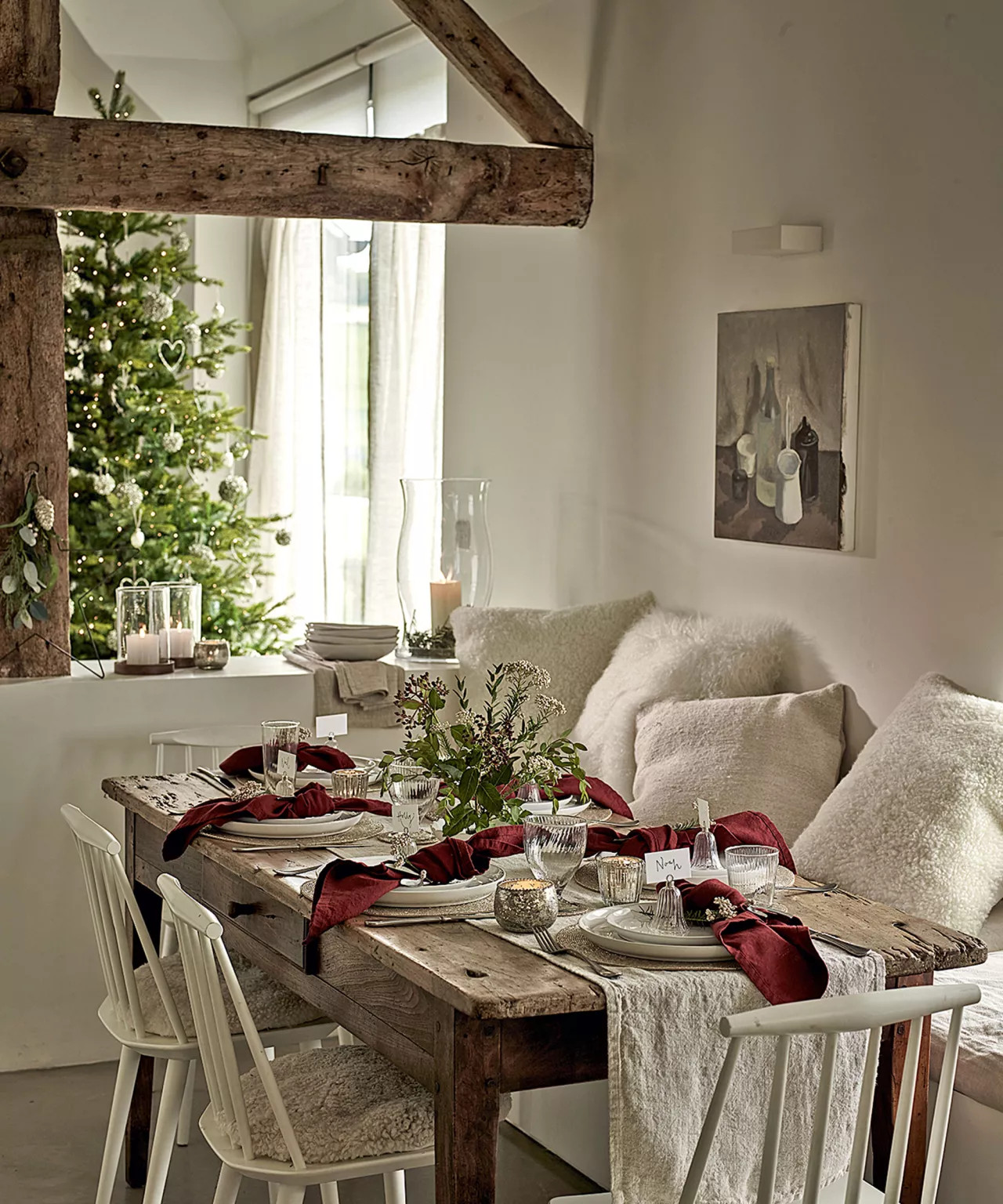 salle à manger rustique avec décoration de Noël salle à manger rustique avec décoration de Noël