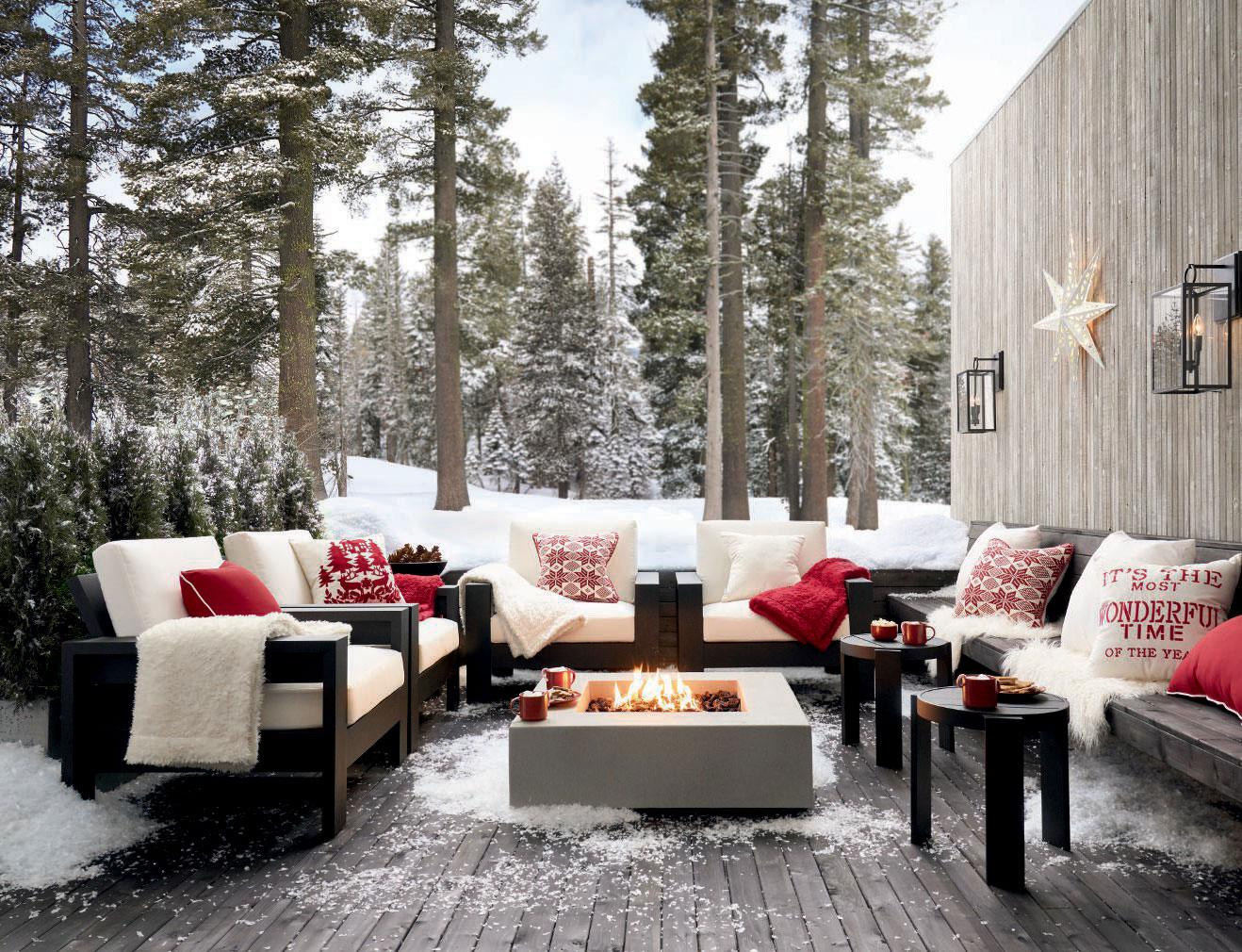terrasse en bois avec neige terrasse en bois avec neige