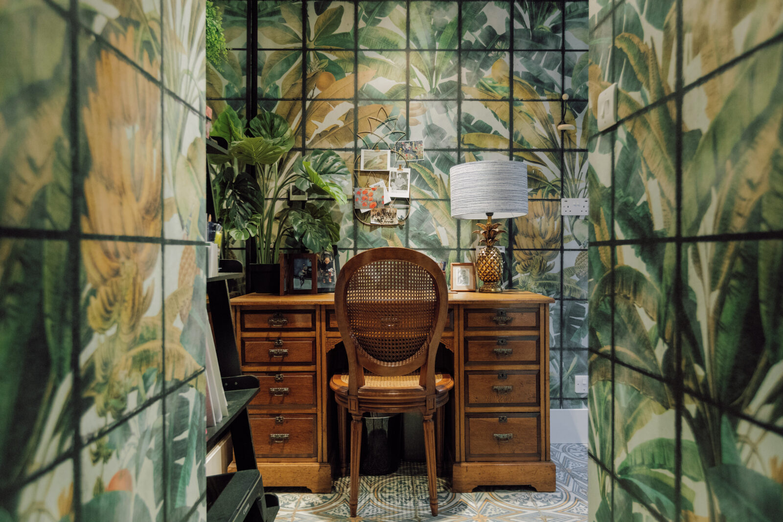 bureau en bois vintage