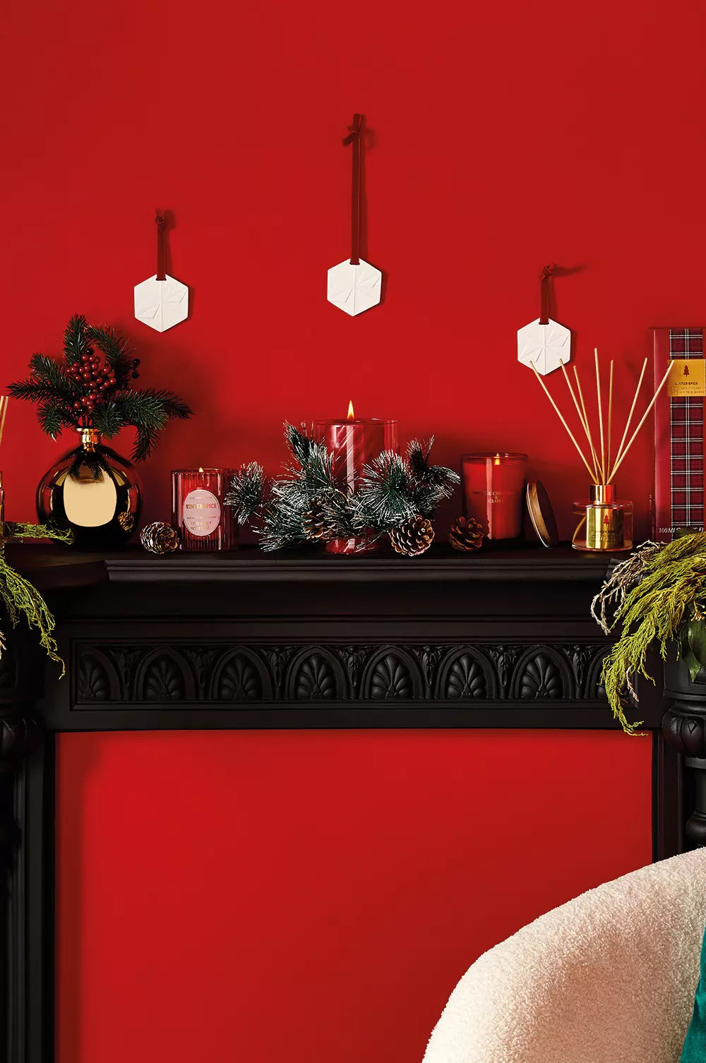 manteau de cheminée décoration Noël Primark manteau de cheminée décoration Noël Primark