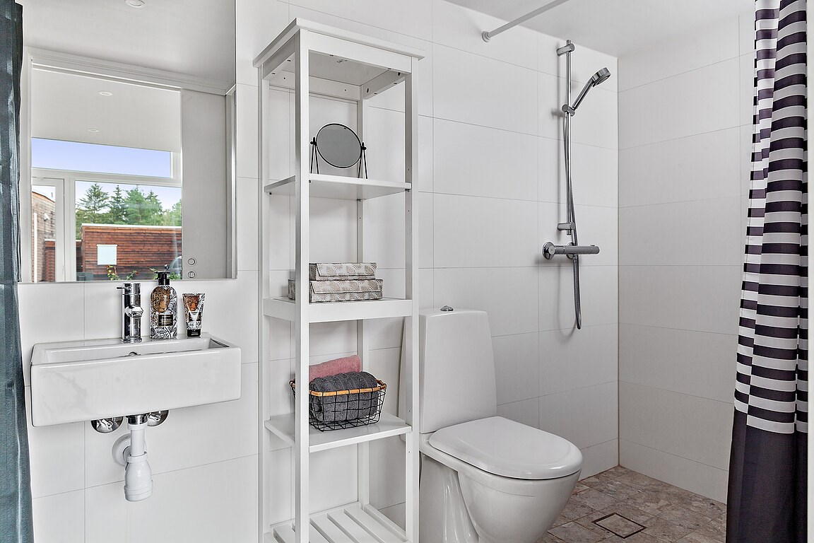 salle de bain mini maison