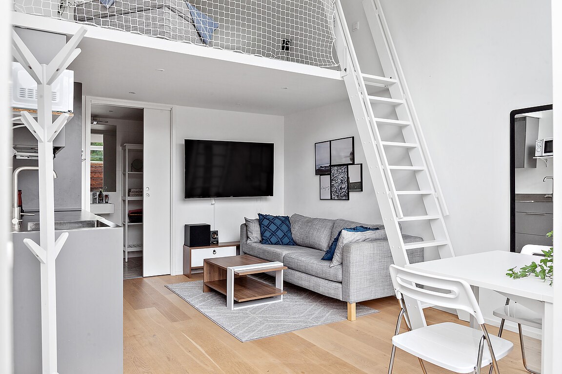 salon avec mezzanine mini maison