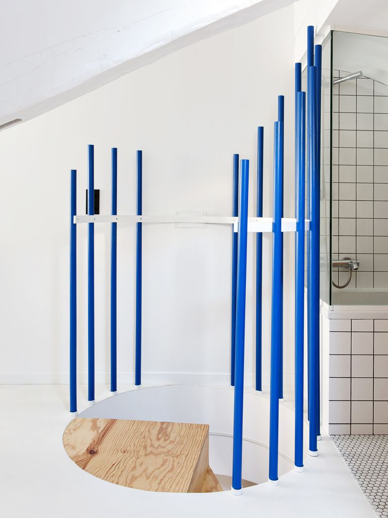 rambarde métal bleu klein rambarde métal bleu klein