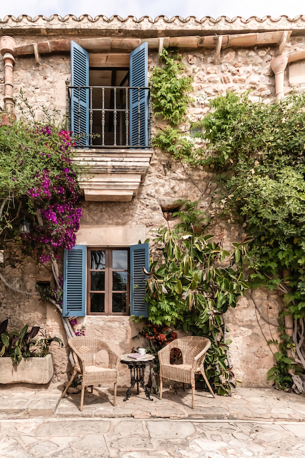 façade maison en pierres Majorque façade maison en pierres Majorque