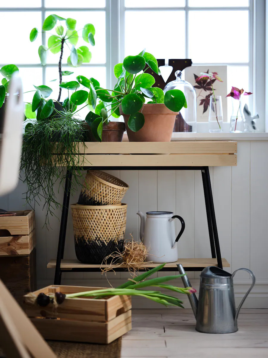 console IKEA pour plantes console IKEA pour plantes