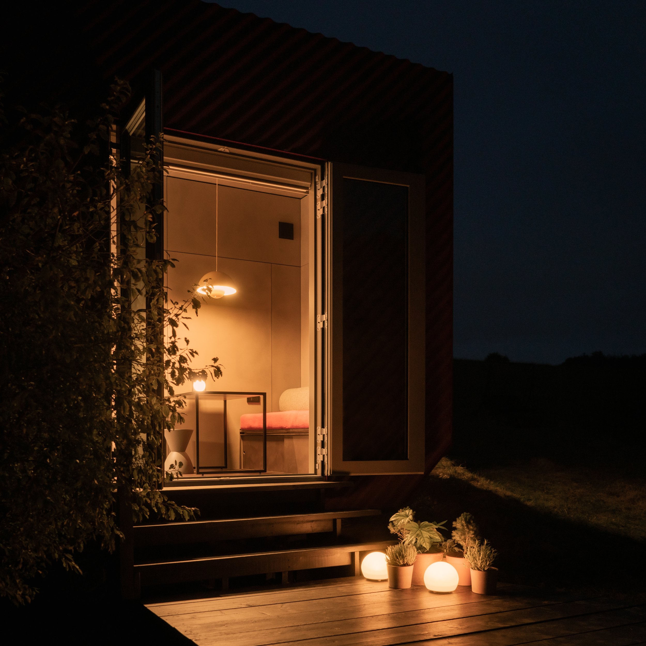 façade vue nuit mini maison design façade vue nuit mini maison design