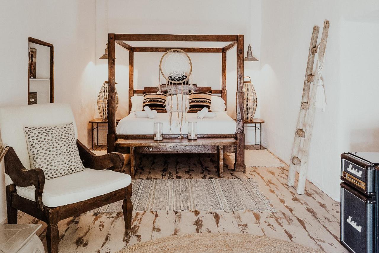 chambre ancienne ferme rénovée Ibiza chambre ancienne ferme rénovée Ibiza