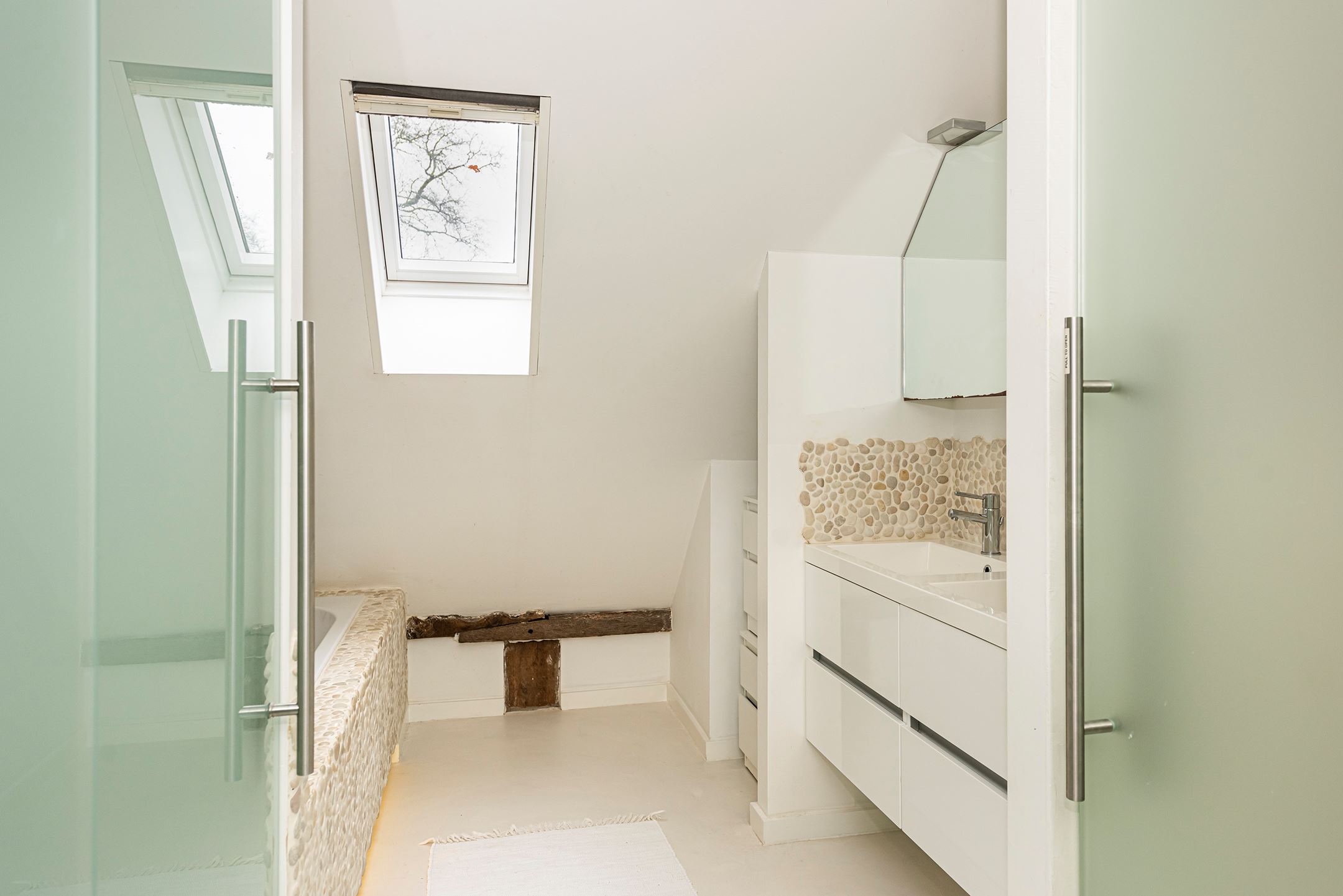 salle de bain design galets salle de bain design galets