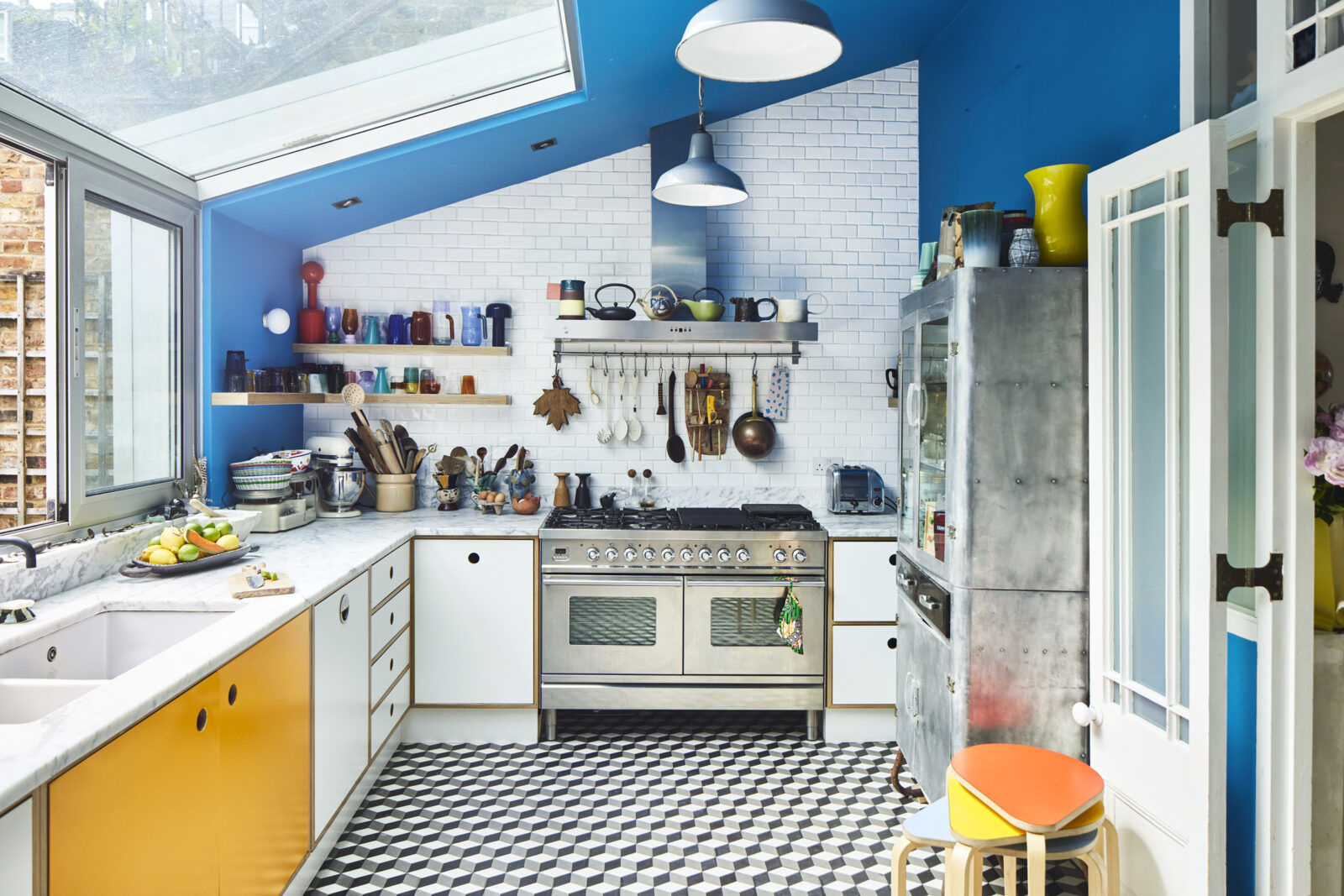 cuisine décoration contemporaine et colorée cuisine décoration contemporaine et colorée