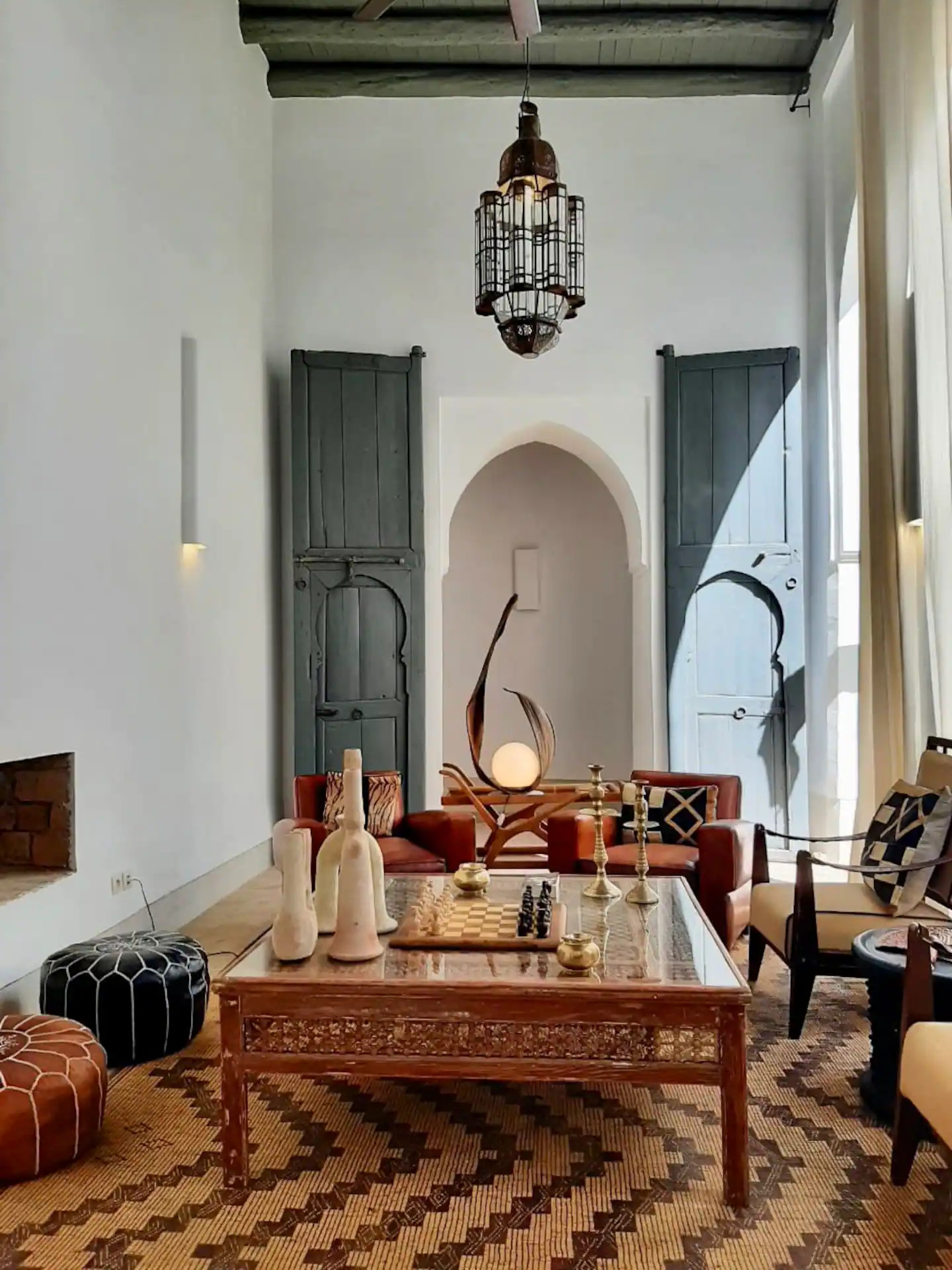 salon riad rénové salon riad rénové