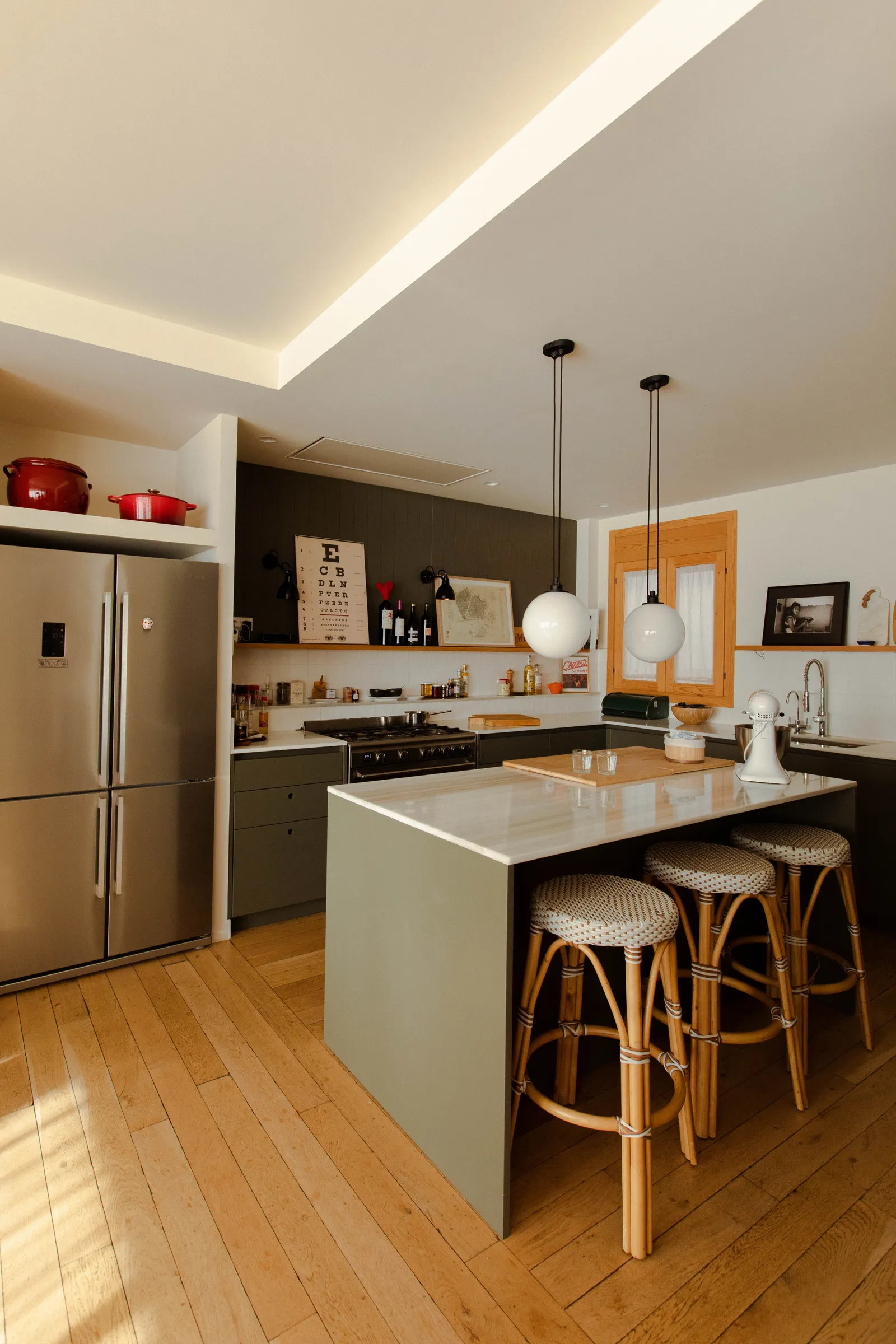 cuisine design verte avec îlot cuisine design verte avec îlot