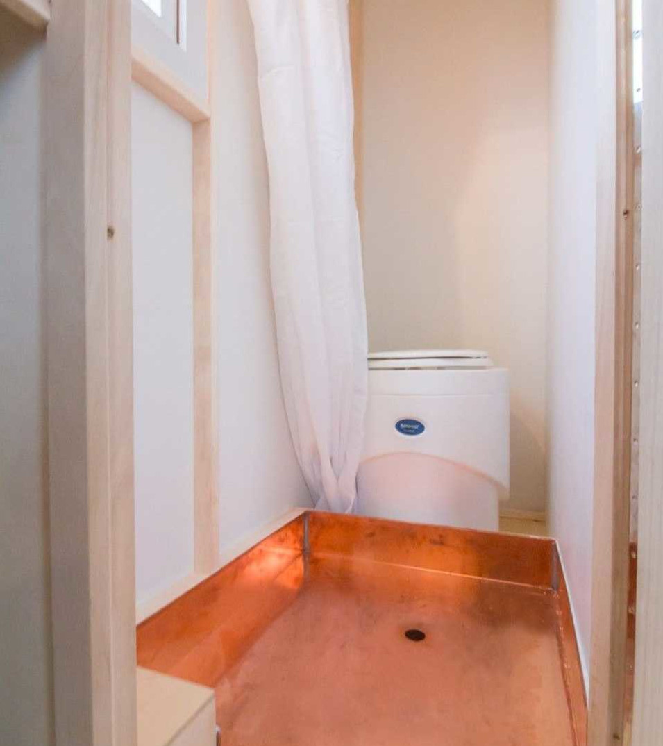 salle de bain Tiny House Cahute 8m2 salle de bain Tiny House Cahute 8m2