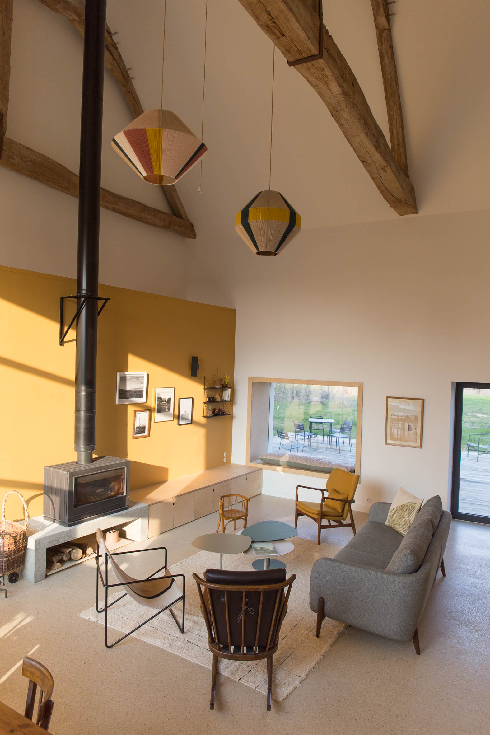salon grange rénovée