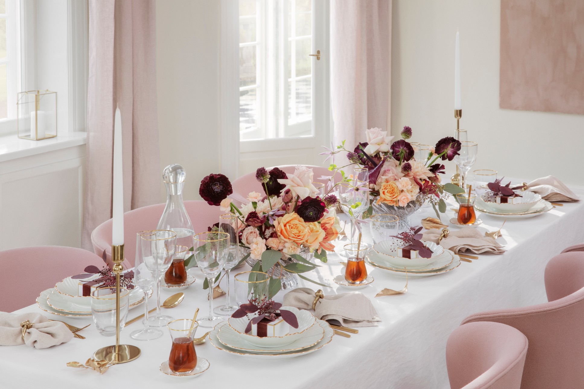 table H&M Home