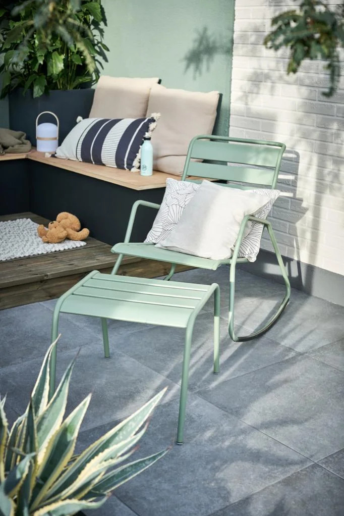 terrasse aménagée couleur verte
