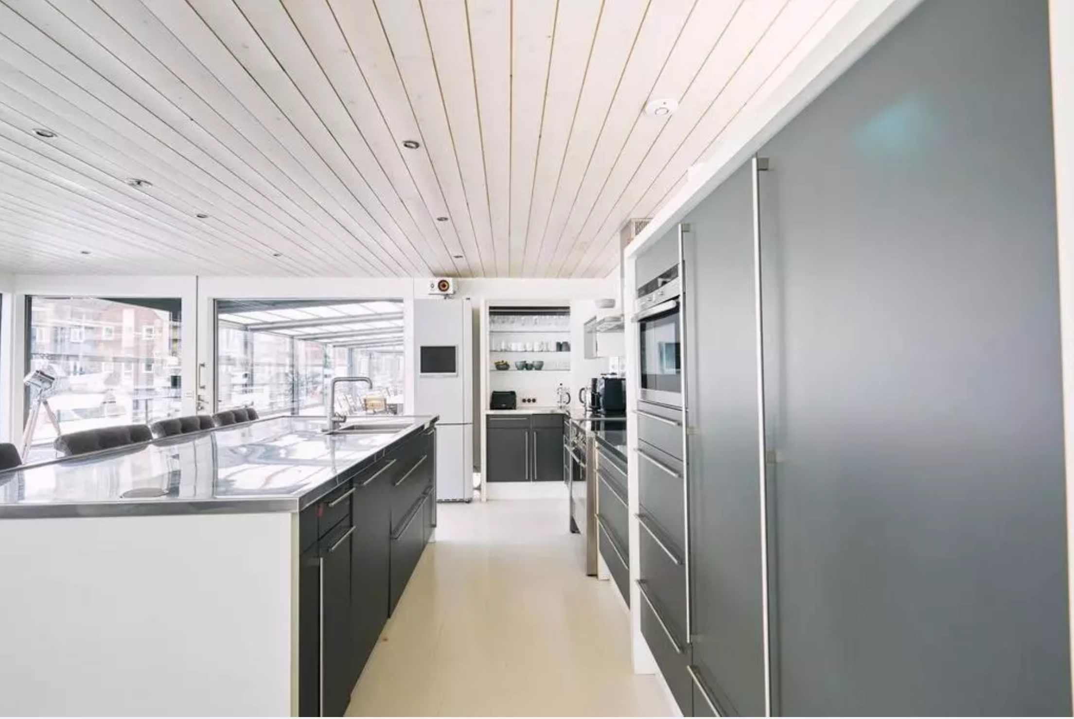 cuisine noire design