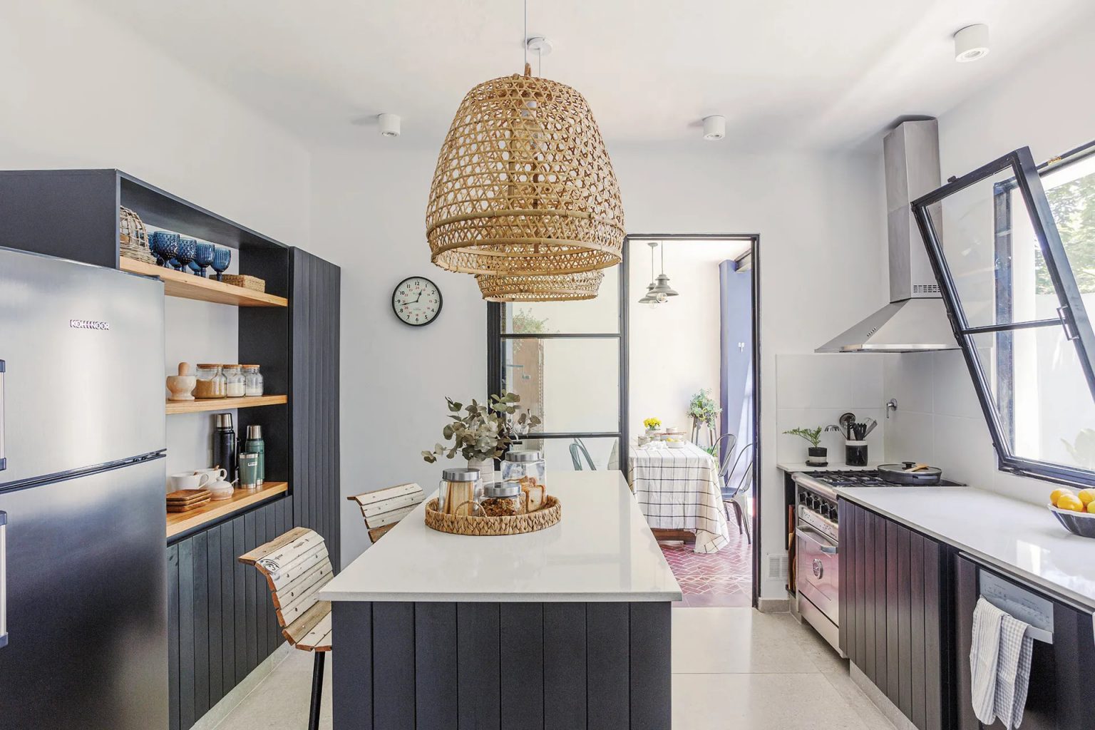 cuisine contemporaine maison rénovée