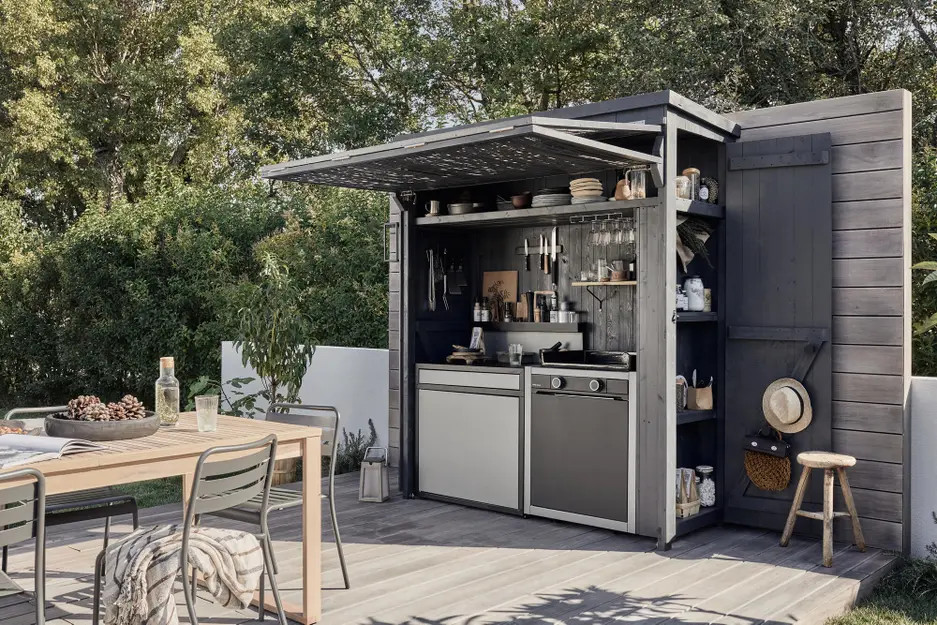 cuisine d'été sur terrasse bois