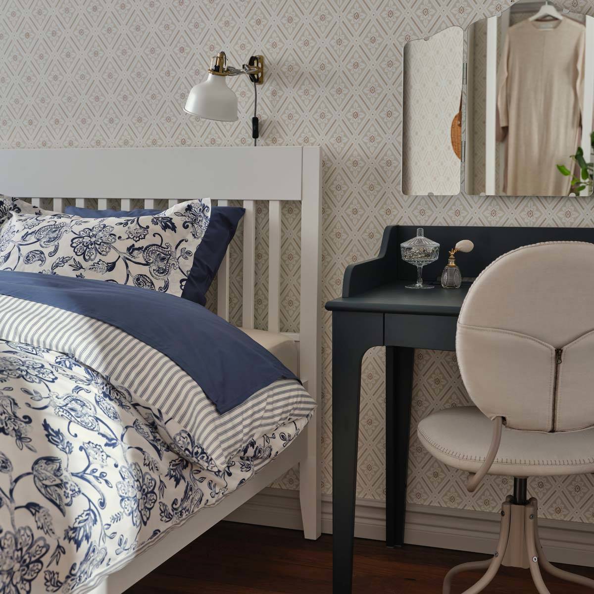 lit IKEA lit IKEA