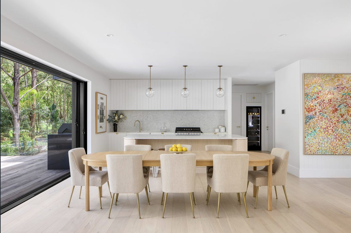 cuisine ouverte maison contemporaine en bois
