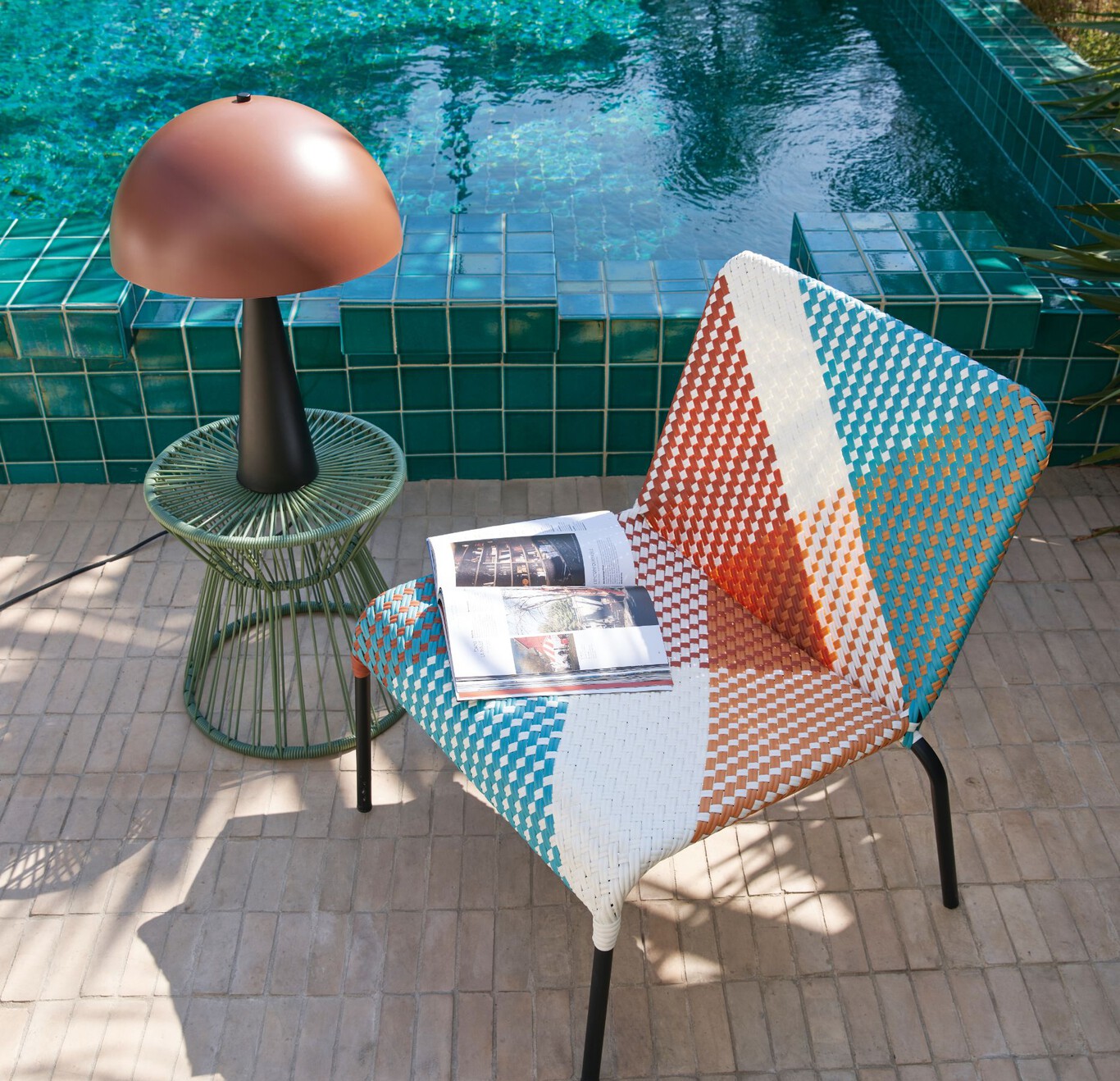 fauteuil résine coloré