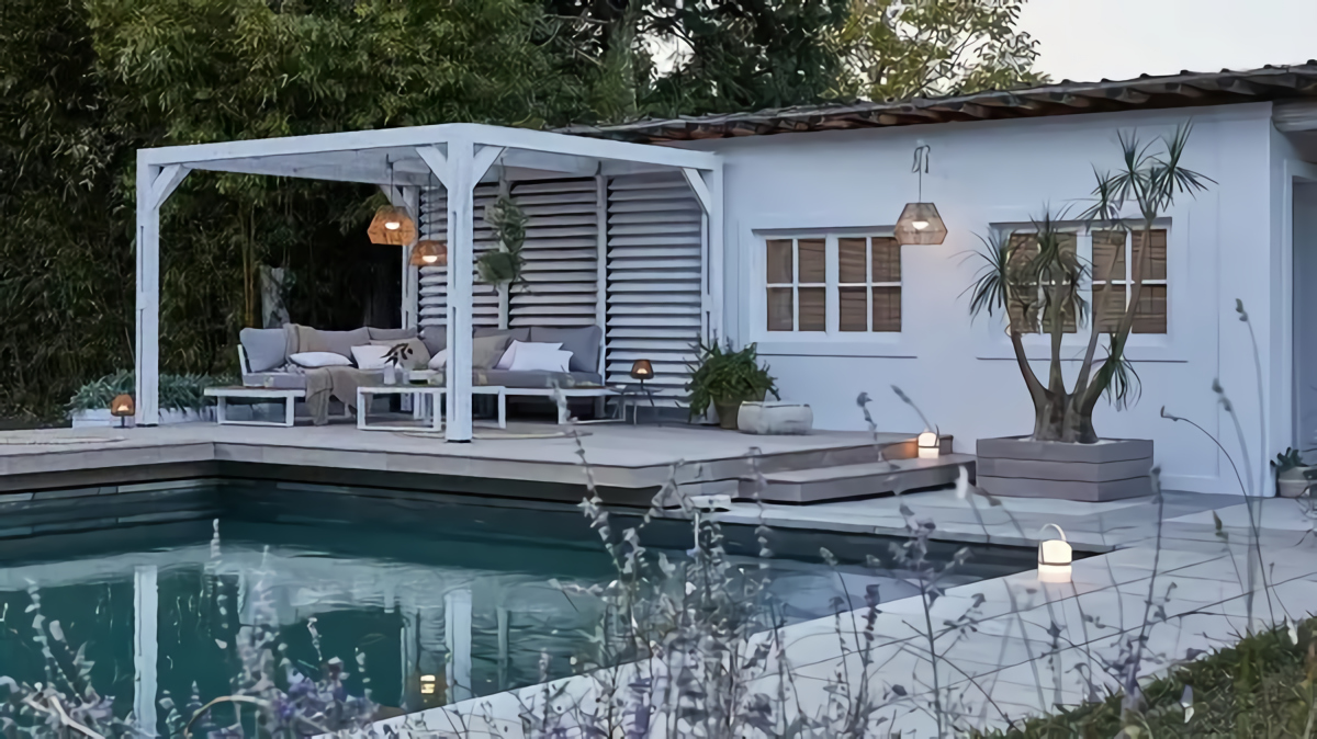 terrasse avec pergola vue soir