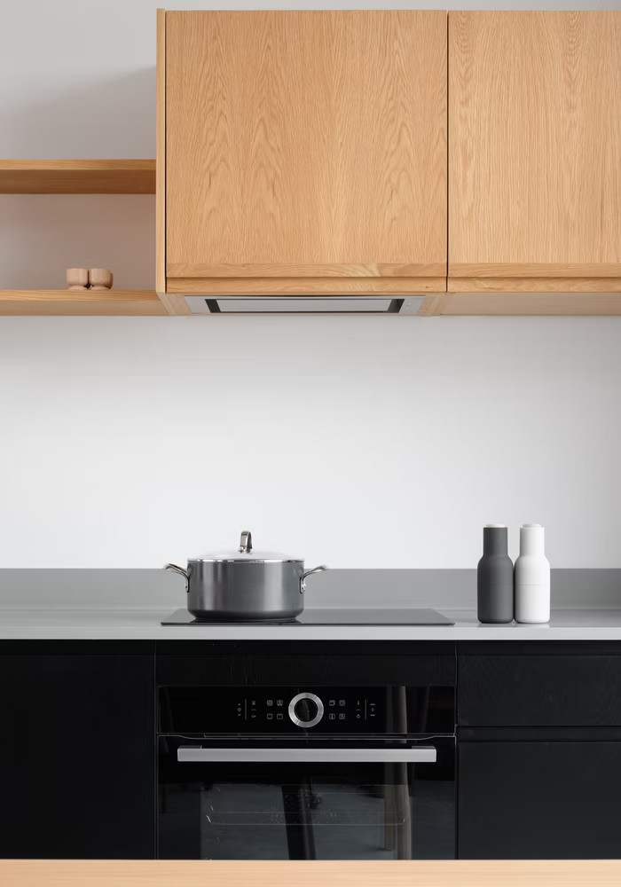 cuisine design noir et bois