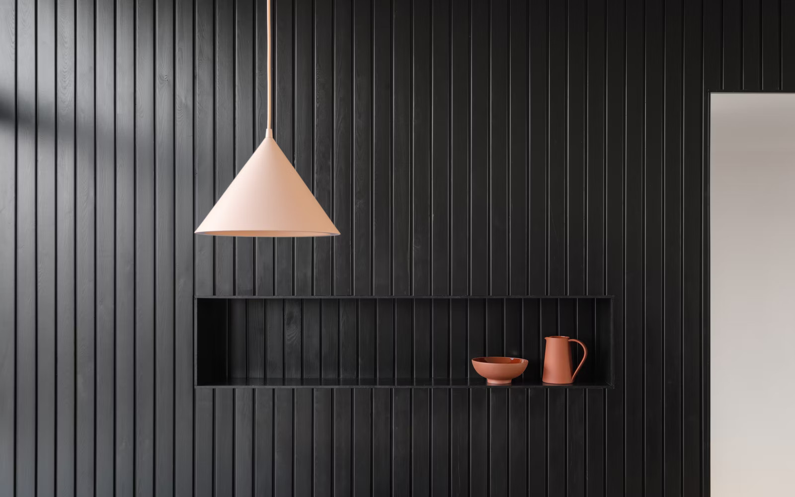 mur bardage noir
