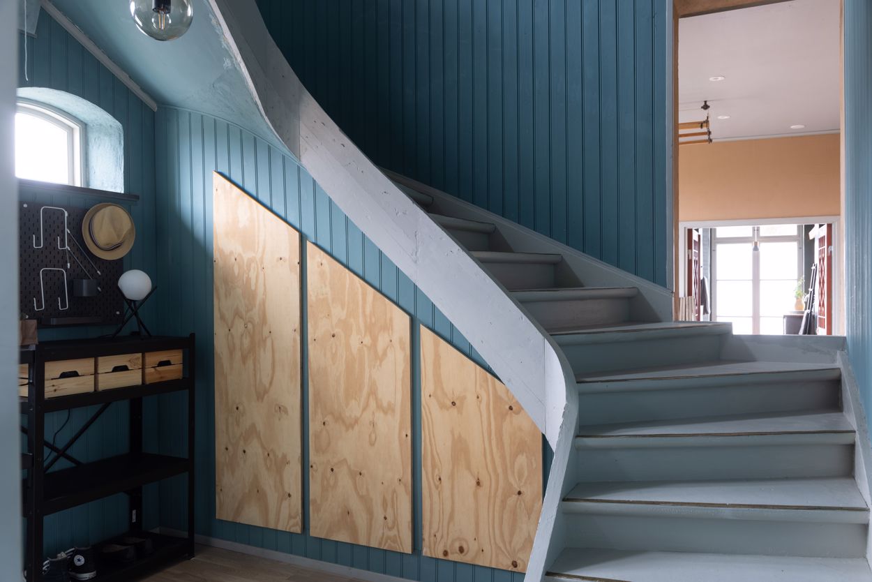 hall lambris bleu hall lambris bleu