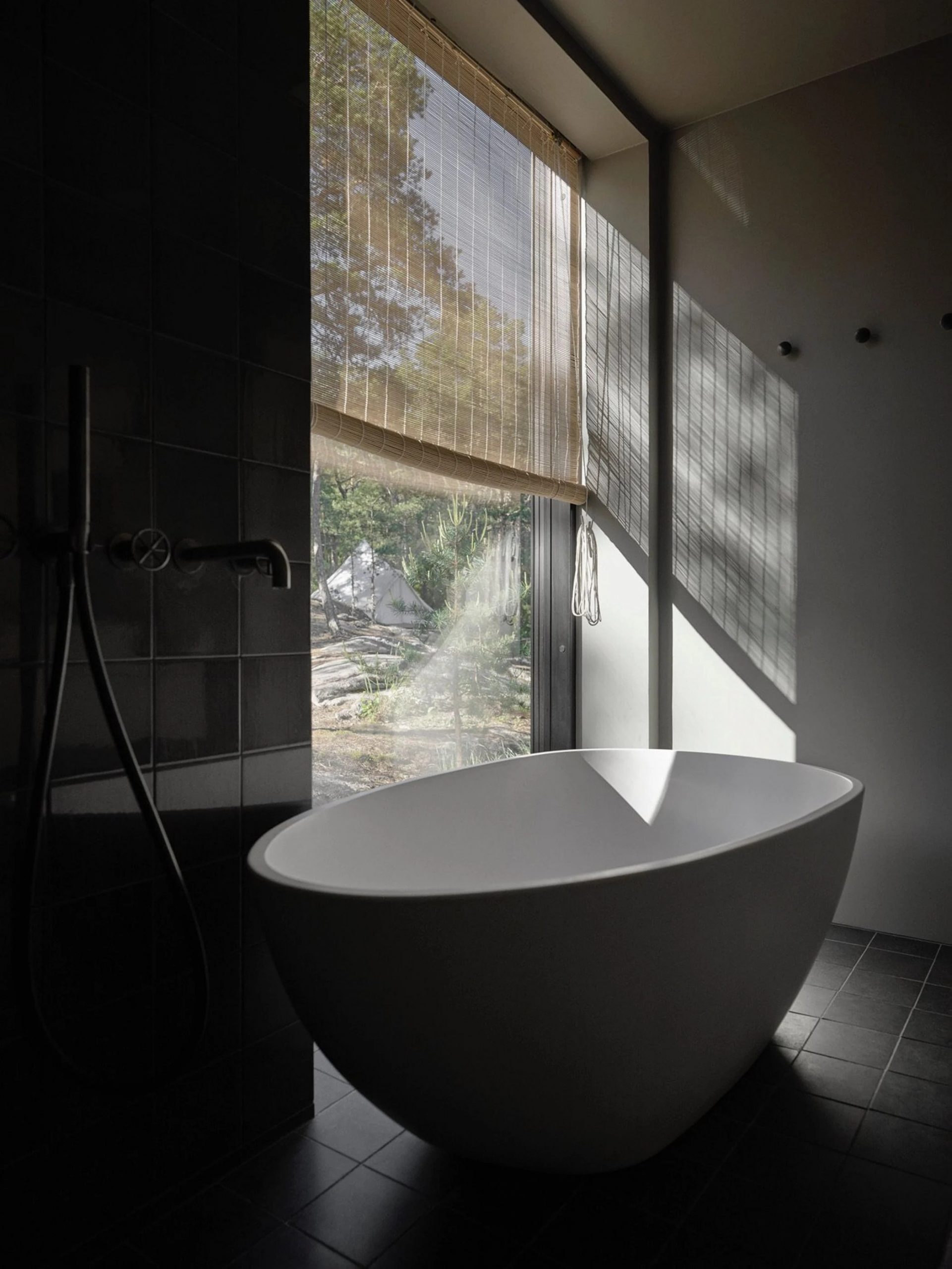 salle de bain design avec baignoire îlot salle de bain design avec baignoire îlot
