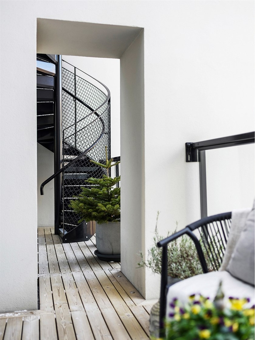 escalier colimaçon design acier escalier colimaçon design acier