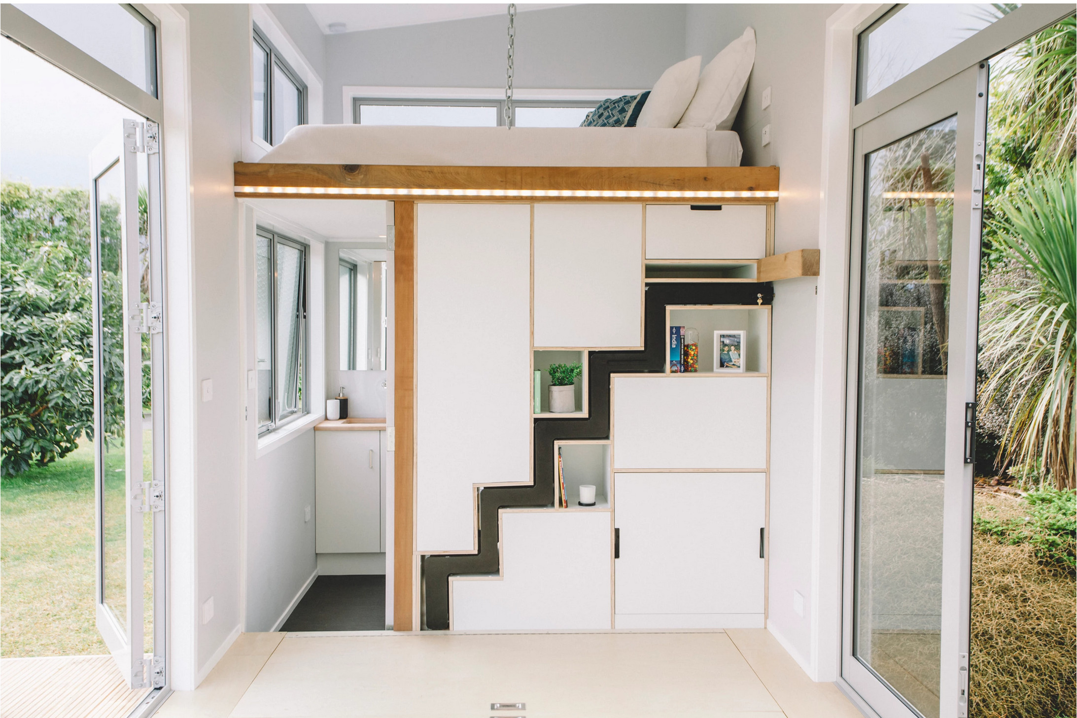 salon avec mezzanine tiny house 17m2 salon avec mezzanine tiny house 17m2