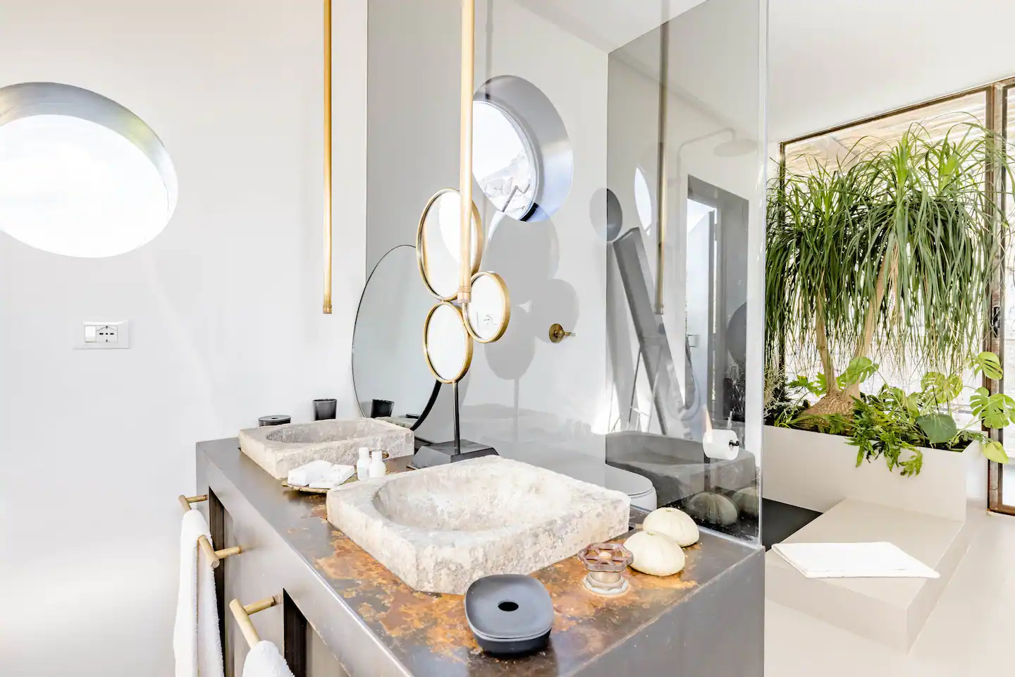 salle de bain design avec plantes vertes salle de bain design avec plantes vertes