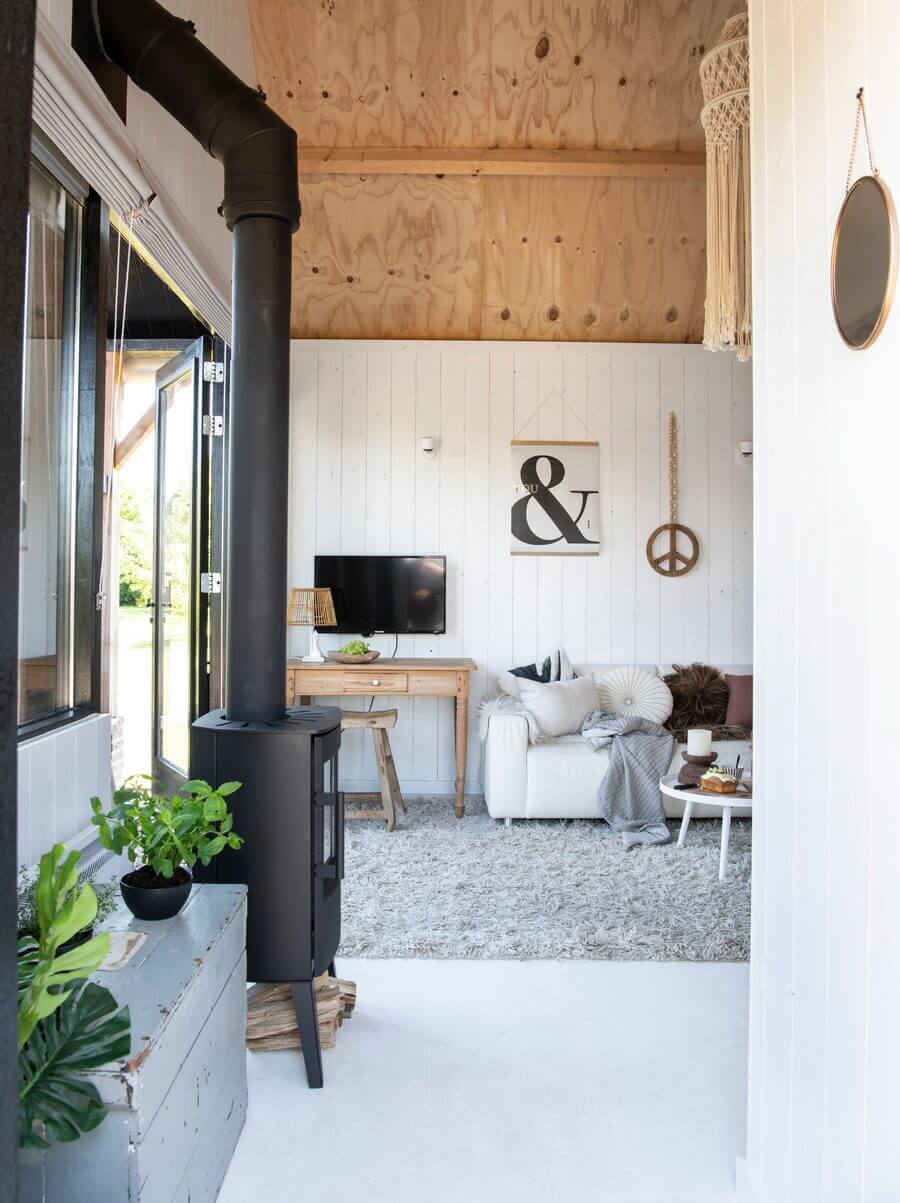salon avec poêle à bois salon avec poêle à bois