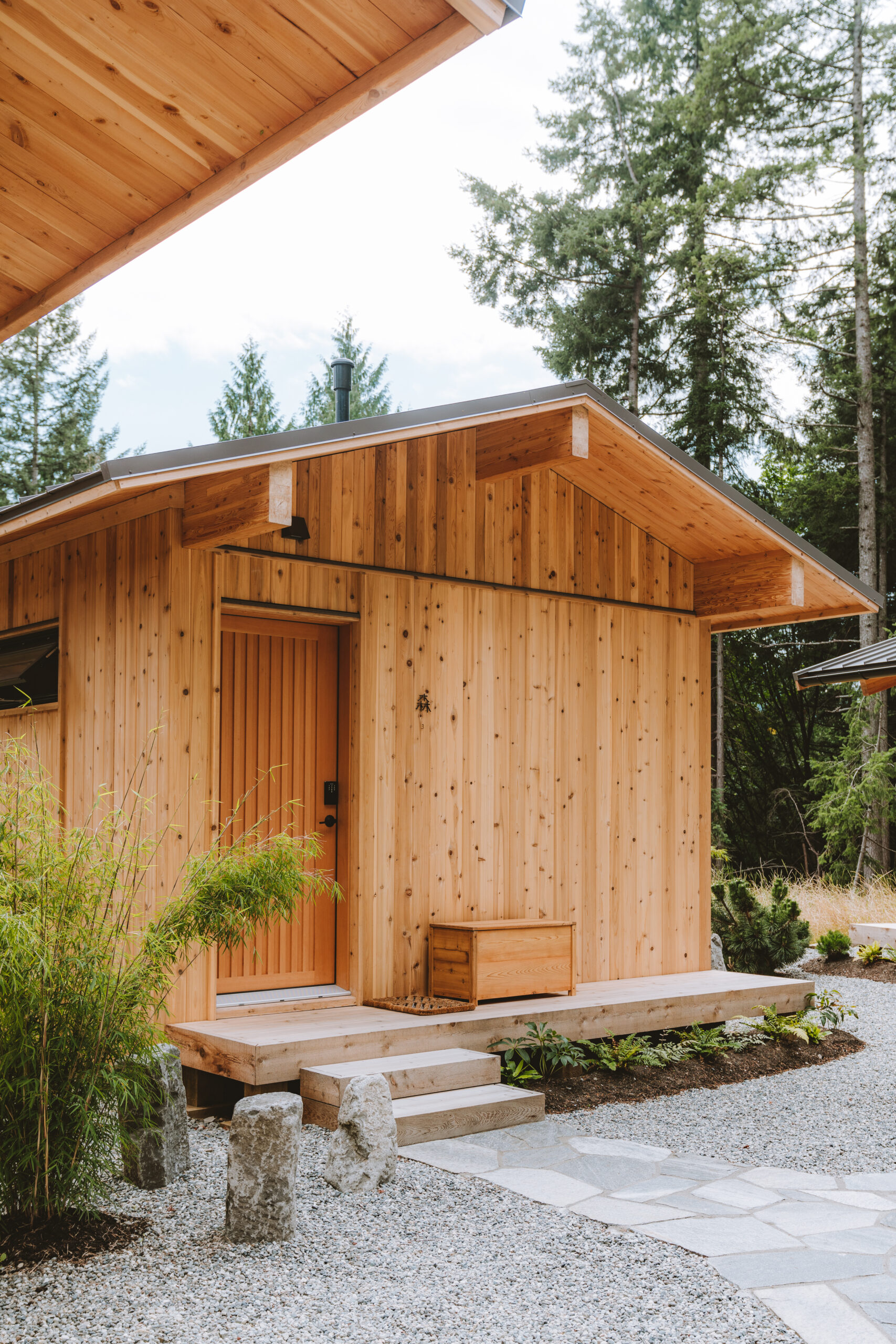 façade cabane en bois contemporaine façade cabane en bois contemporaine