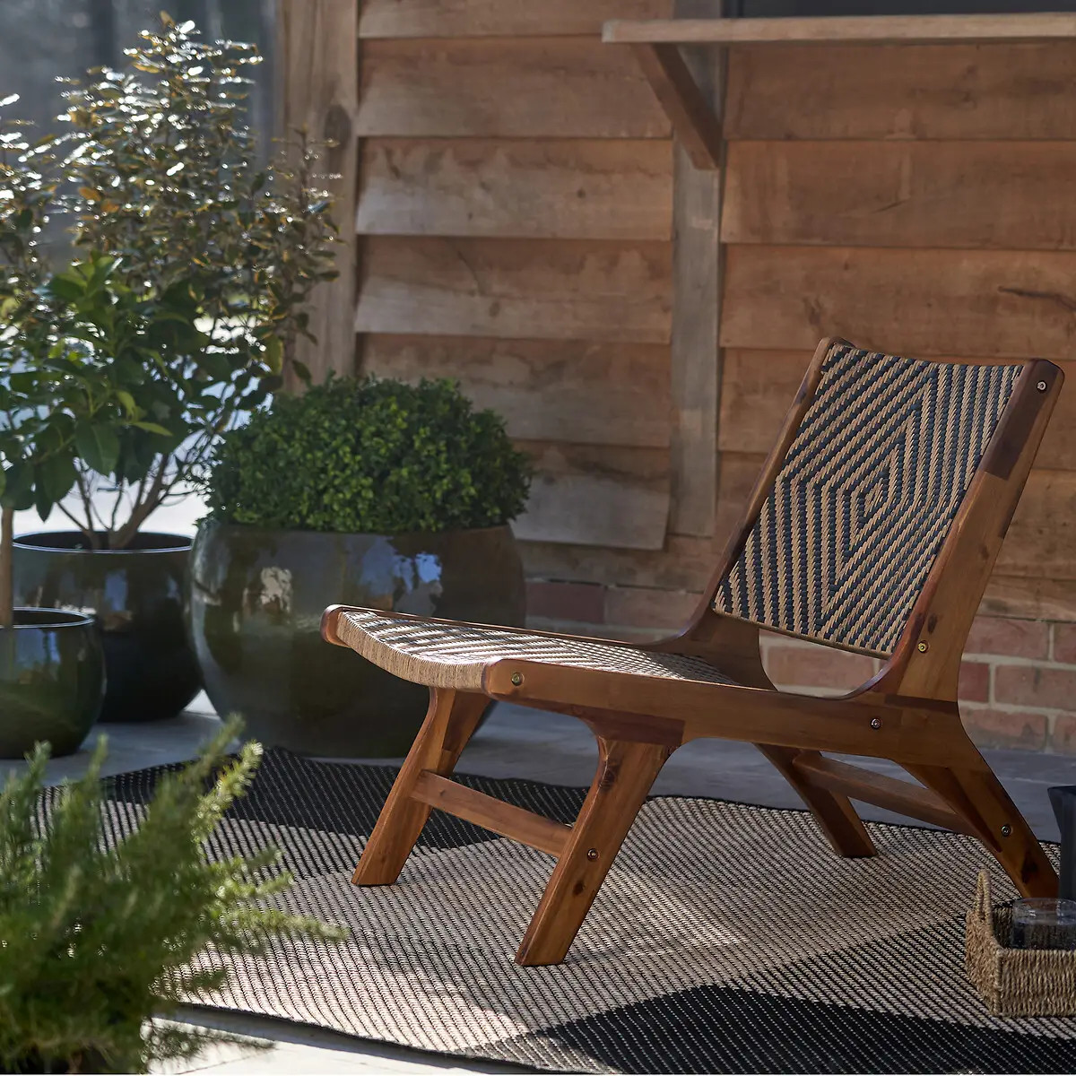 terrasse bois avec fauteuil bas catalogue la redoute intérieurs terrasse bois avec fauteuil bas catalogue la redoute intérieurs
