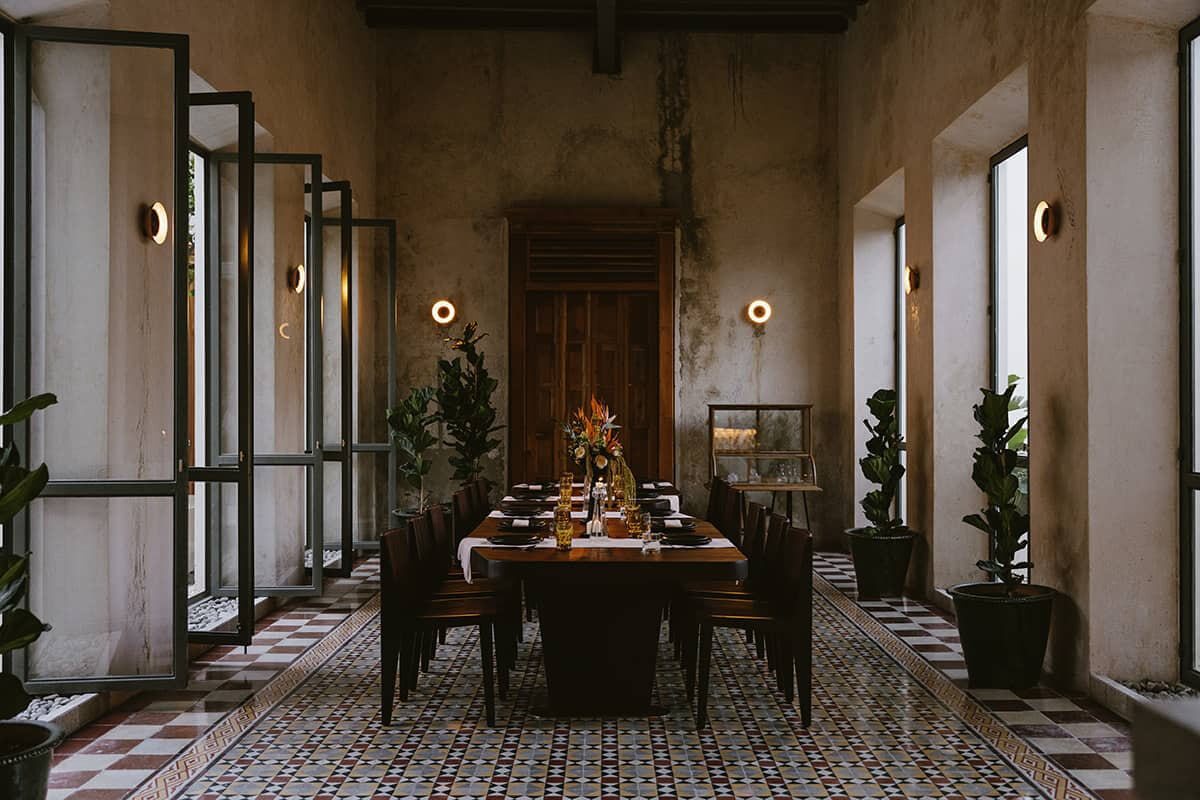 salle à manger avec carreaux de ciment maison rénovée