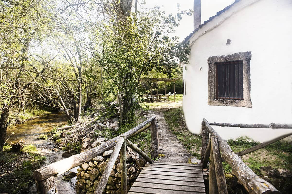 ancien moulin rénové du 18e siècle ancien moulin rénové du 18e siècle