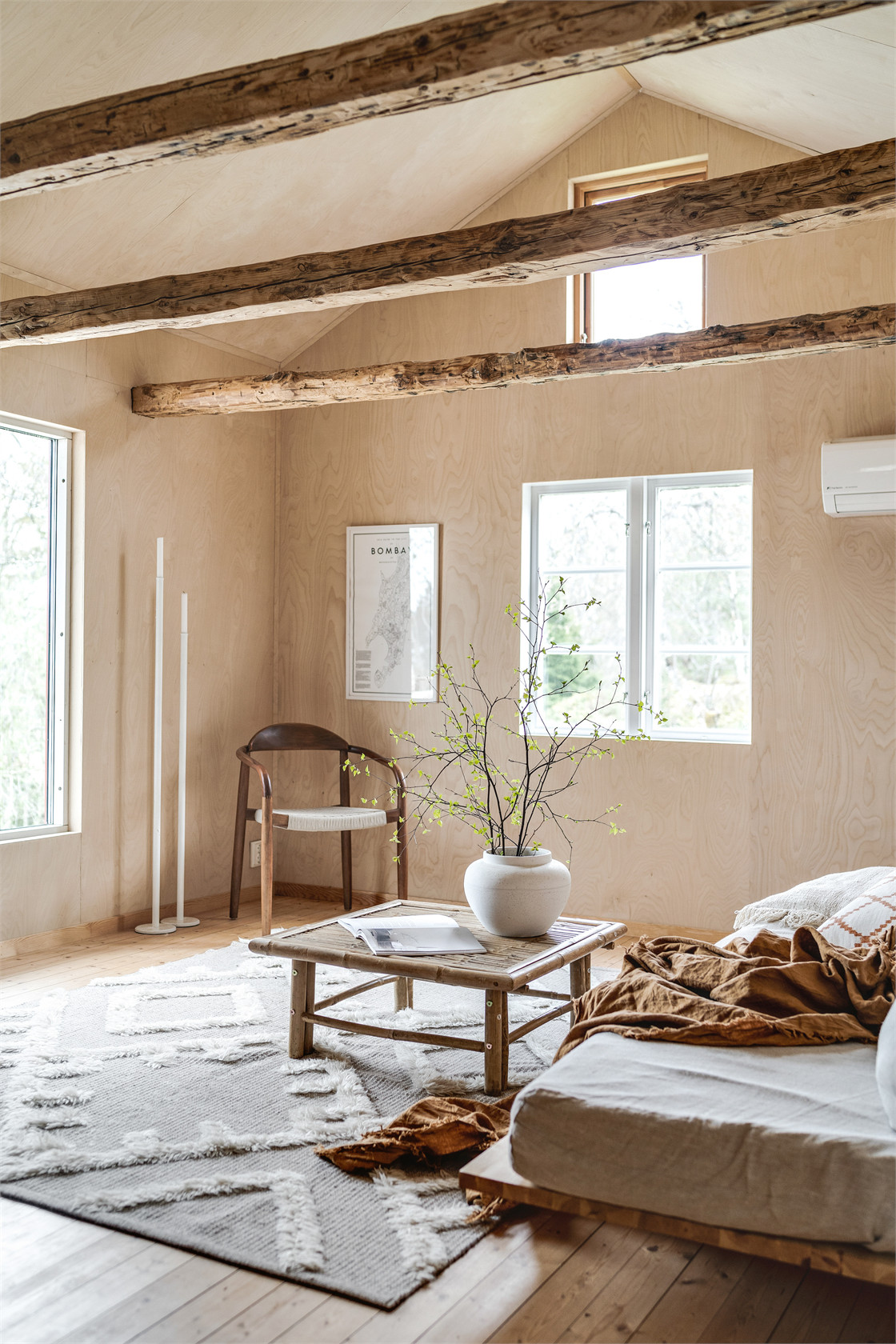 salon avec poutres mini maison ancienne 34m2 salon avec poutres mini maison ancienne 34m2
