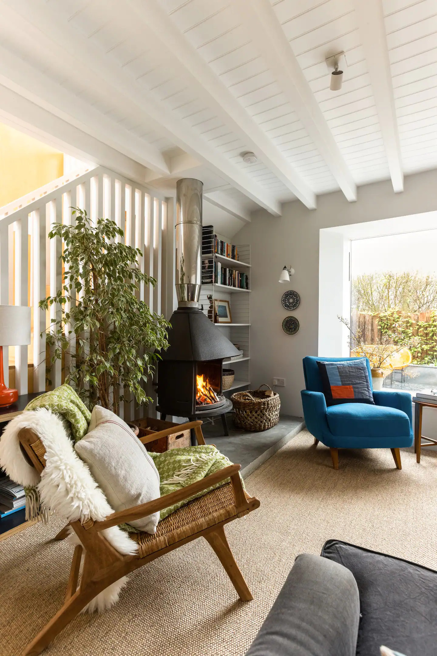 salon grange rénovée et agrandie
