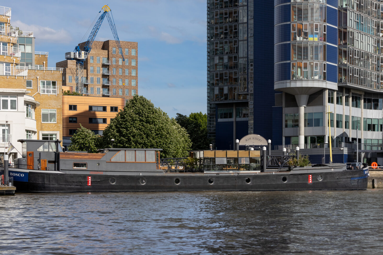 ancienne péniche réaménagée à Londres