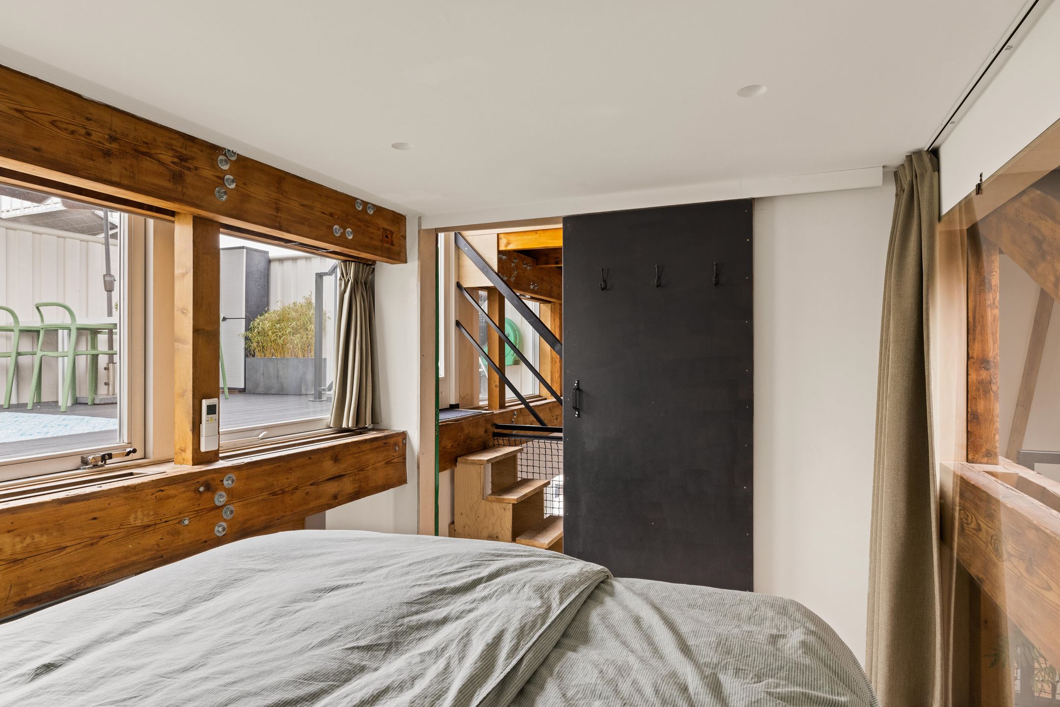 chambre loft avec poutres chambre loft avec poutres