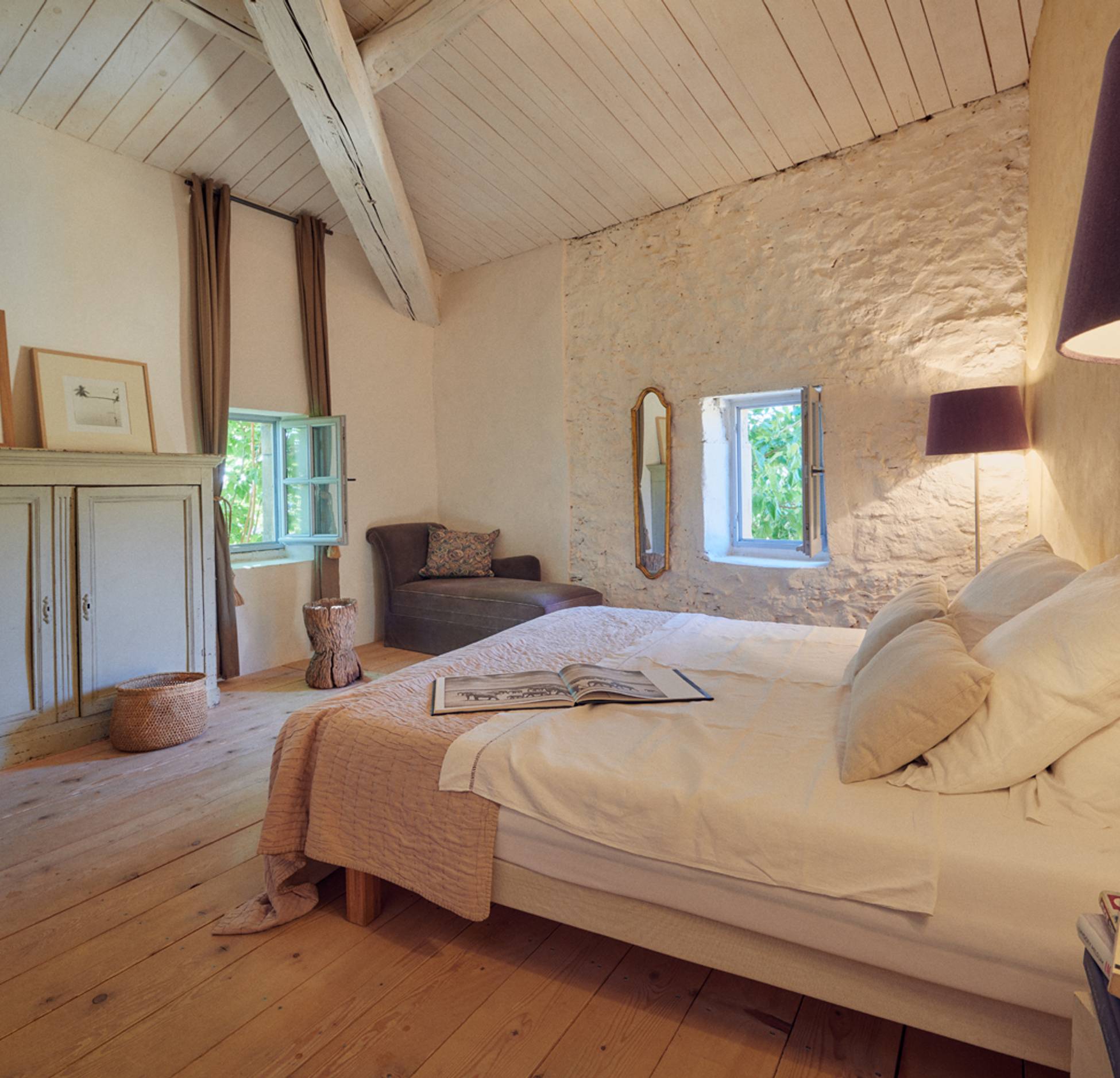 chambre maison en pierres chambre maison en pierres