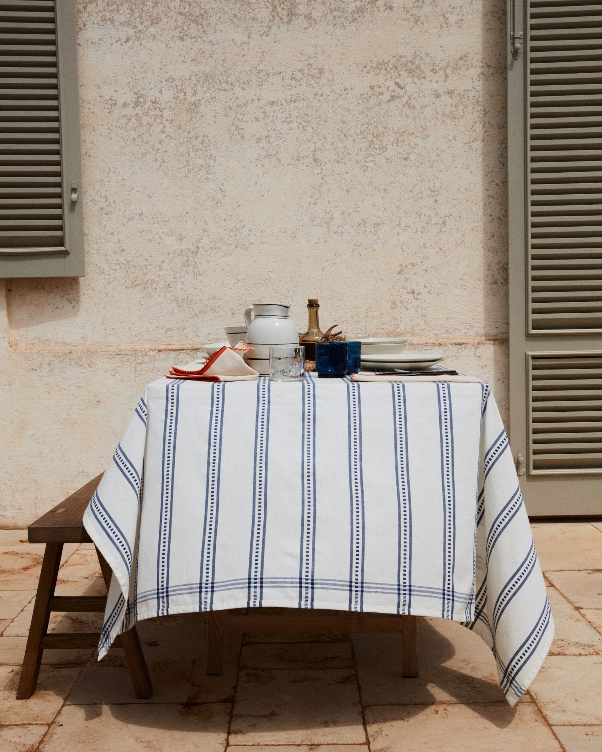 table Zara Home table Zara Home