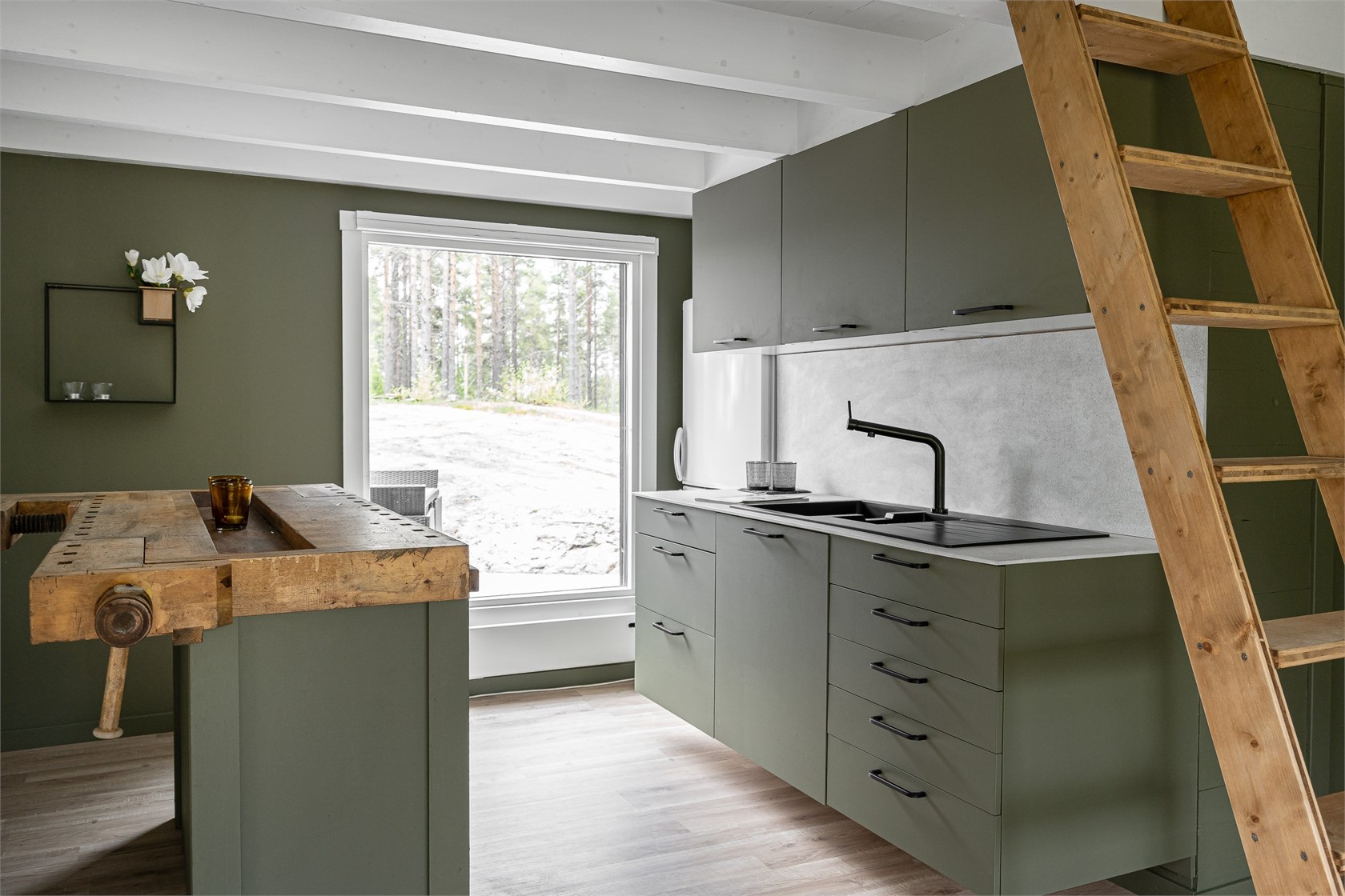 cuisine design vert olive avec établi ancien cuisine design vert olive avec établi ancien