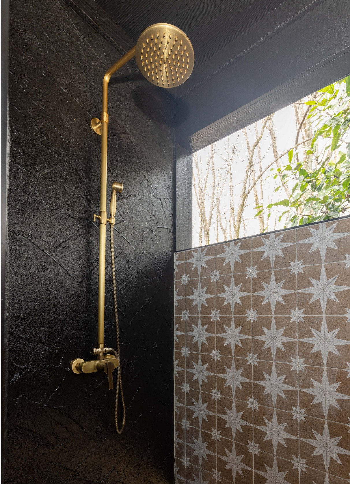 douche avec carreaux de ciment