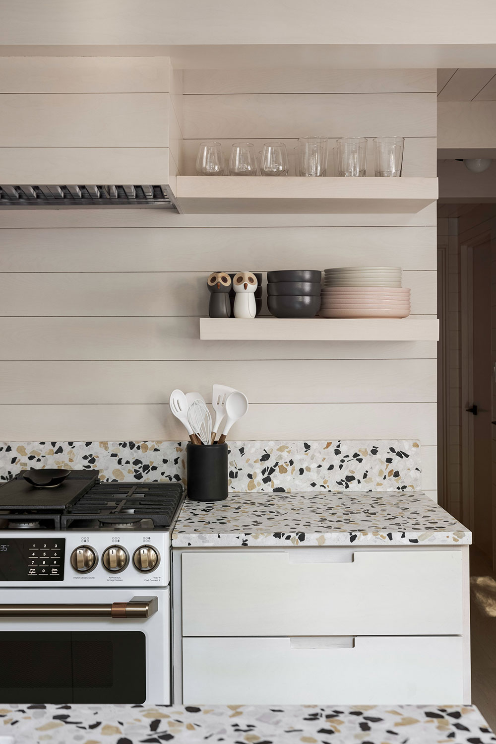 cuisine beige et terrazzo cuisine beige et terrazzo